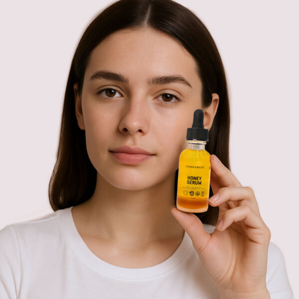 cannasmack honey serum product and model shot